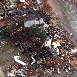 Tornado Porak-Poranda Oklahoma AS, Lima Tewas