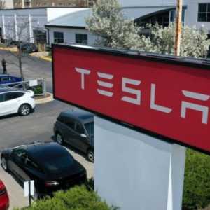Bantah Isu Batal Bikin Mobil Murah, Tesla Siap Luncurkan Robotaxi Agustus 2024