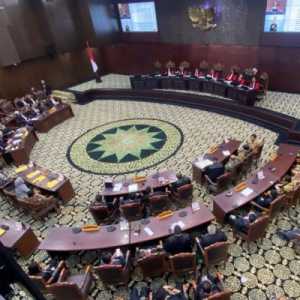 Dua Komisioner Absen, Hakim Arief Pertanyakan Keseriusan KPU
