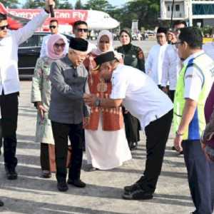Wapres Ma’ruf Amin Lepas Keberangkatan Jemaah Calon Haji Aceh Besar