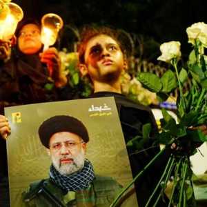 Gelar Aksi Belasungkawa Depan Kedubes Iran, Ketum Partai Negoro: Kami Sangat Kehilangan Sosok Raisi