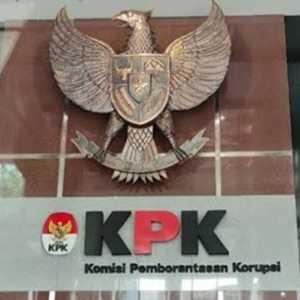 Istri Indra Iskandar Diperiksa KPK Usut Kasus Korupsi DPR