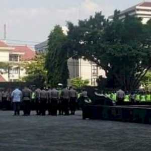 1.300 Polisi Kawal May Day di Semarang