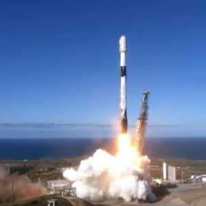 SpaceX Luncurkan Gelombang Pertama Satelit Mata-mata AS