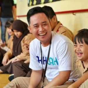 Milenial PNM Berbagi Kebahagiaan Bersama Siswa SLB Rawinala