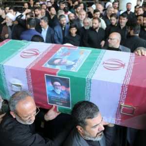 Pejabat dari 68 Negara Hadiri Pemakaman Raisi di Teheran