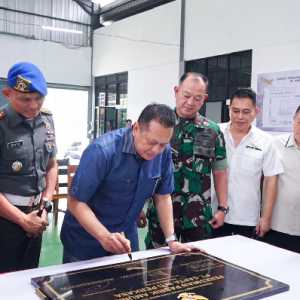Bamsoet Resmikan Operasional Pabrik Amunisi Swasta Pertama Indonesia di Malang
