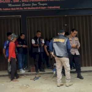Sadis, Mayat Debt Collector Dikubur Dalam Ruko Pakaian di Palembang