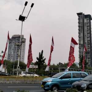 Hari Ini Jakarta Tanpa Hujan, Dominan Berawan Tebal