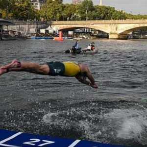 Sungai Seine Kotor, Sesi Latihan Renang Triatlon Terpaksa Batal