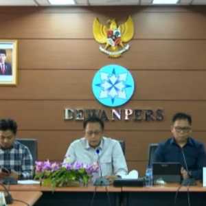 Dewan Pers Desak Panglima TNI Bentuk Tim Usut Kebakaran  Rumah Wartawan Tribrata TV