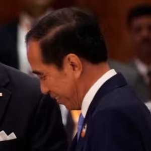 Senior Jokowi Mundur, IHSG dan Rupiah Siap Maju?