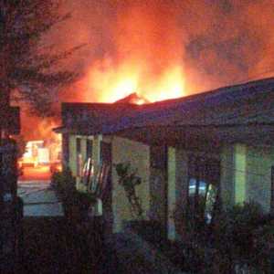 Api Lahap Gedung SMPN 20 Medan