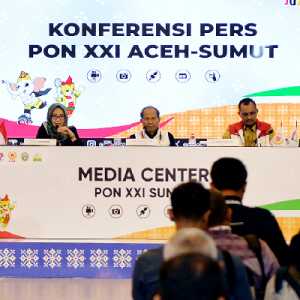 Dua Mantan Atlet Ini Didaulat Bawa Api Obor Open Ceremony PON XXI Wilayah Sumut