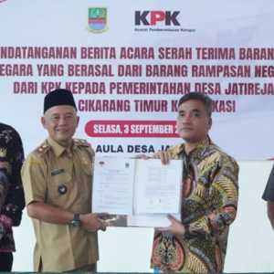 Pemerintah Desa Jatireja Bekasi dapat Tanah Hibah KPK