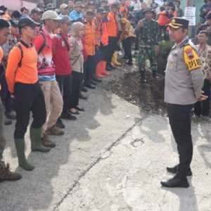 Tim SAR Gabungan Sukses Temukan Pendaki Tersesat di Gunung Slamet