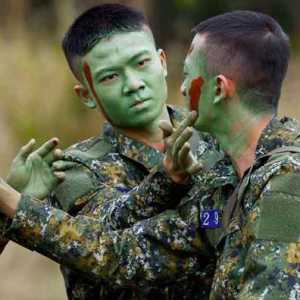 40.000 Tentara Taiwan Bersiap Hadapi Topan Krathon