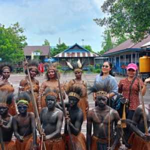 Sandiaga Optimistis Festival Asmat Pokman Tarik Wisatawan ke Papua