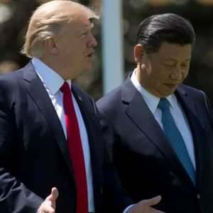 Trump Lunakkan China, Dolar AS Sempat Rp16.018