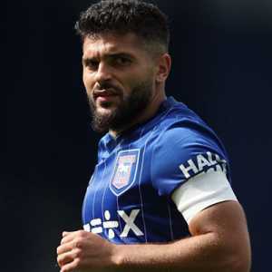 Ipswich Town Hormati Putusan Sam Morsy Menolak Pakai Ban Kapten Pelangi