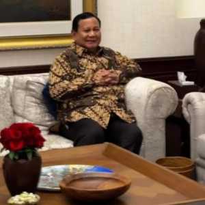 Kemesraan Prabowo-Jokowi Bahaya Bagi PDIP