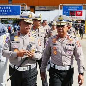 Polri Turunkan Tim TAA Dalami Sebab Kecelakaan Truk Galon Aqua