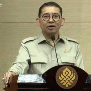 Fadli Zon Tantang Arkeolog Ungkap Misteri Gunung Padang