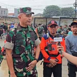 Brigjen TNI Nugroho Pimpin Evakuasi Korban Banjir di PGP Kota Bekasi