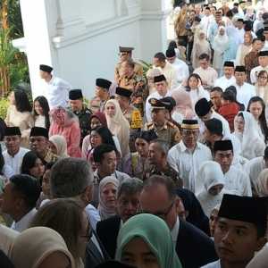 Antrean salaman Presiden Prabowo Subianto di Istana Merdeka, Jakarta pada Senin, 31 Maret 2025/RMOL