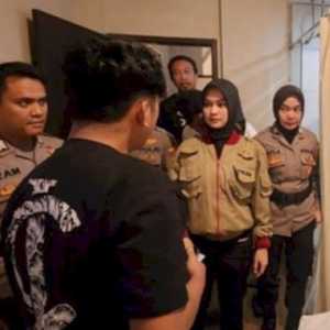 Razia Hotel, Polisi Amankan Puluhan Pasangan Tak Resmi