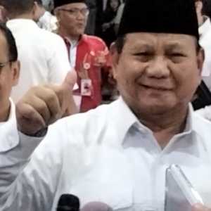 Pelantikan CASN Ditunda, Prabowo: Lagi Diurus Semuanya