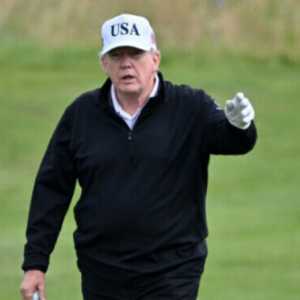 Presiden AS Donald Trump bermain golf di Skotlandia pada Sabtu, 26 Juli 2025/Net