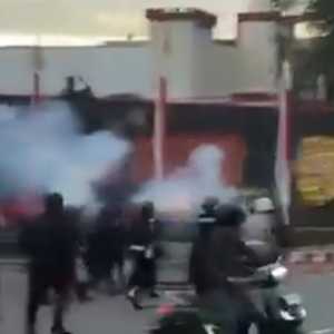 Suasana sekitaran Mako Brimob Depok pagi ini, Sabtu 30 Agustus 2025 (Foto: Media sosial X)