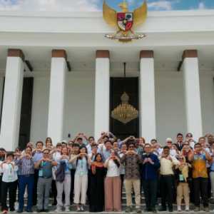 Delegasi internasional dalam kegiatan International Capacity Development Program (ICSP) for Coal Regions in Transition Kamis 16 Oktober 2025  (Foto: Humas OIKN)