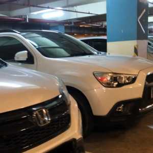 Pasar Otomotif Indonesia Loyo, Penjualan Mobil Anjlok 15 Persen