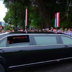 Presiden Prabowo dan Raja Yordania Satu Mobil Menuju Istana