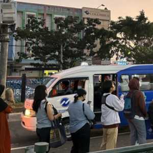 Pramono Perintahkan Pecat Sopir Mikrotrans JakLingko Ugal-ugalan