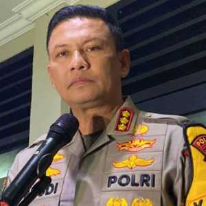 Tim Gabungan Geledah Rumah Terduga Pelaku Ledakan di SMAN 72