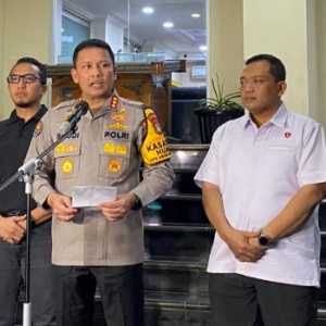 Roy Suryo Cs Tidak Ditahan Usai Diperiksa 9 Jam