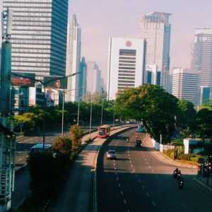 Ekonom: Mimpi Pertumbuhan 8 Persen Masih Jauh dari Kenyataan