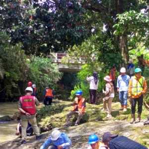 AOC OKU Berkala Lakukan Uji Sampel Air Sungai Sekitar Tambang