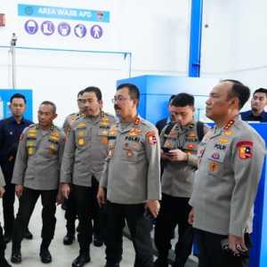 Tinjau Puslitbang Polri