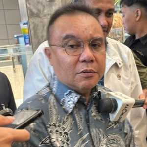 Larangan Polisi Aktif Duduki Jabatan Sipil Masih Dikaji di DPR