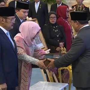 Dinamika Wacana Pemberian Gelar Pahlawan Nasional kepada Soeharto