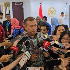 DPR Persilakan Masyarakat Ajukan JR Jika Tidak Setuju UU KUHAP