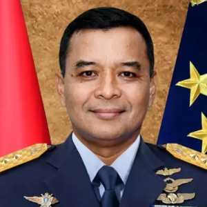 Profil Marsda Untung Suropati, Pengendali Komando Langit Indonesia Tengah