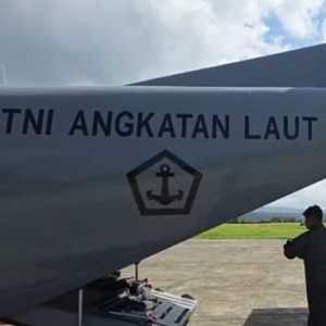 Pesud TNI AL Salurkan 1,2 Ton Bapok ke Pedalaman Aceh