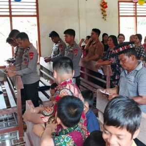 Posko Pengungsian Sumut Disulap jadi Gereja demi Rayakan Natal