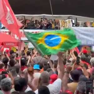 RUU Pangkas Hukuman Bolsonaro Picu Protes Massal di Brasil