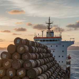 Militer AS Diperintahkan Fokus Karantina Minyak Venezuela